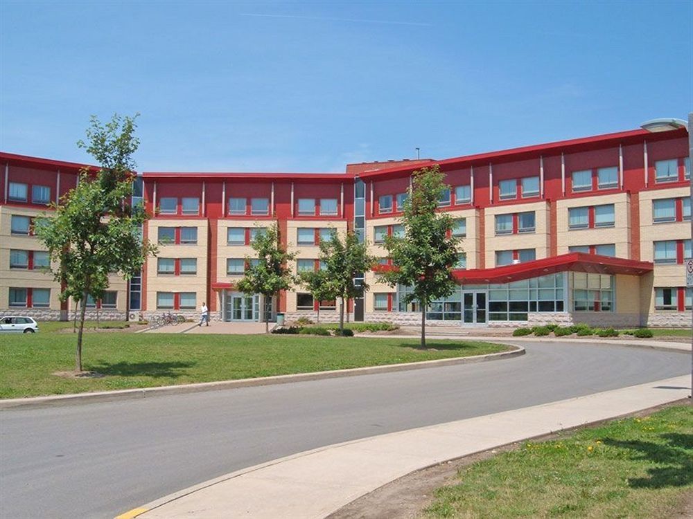 Residence & Conference Centre - Oakville Kültér fotó